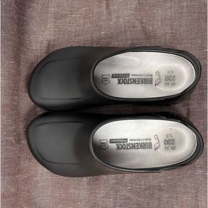 SOLD - Birkenstock A630 professional shoes